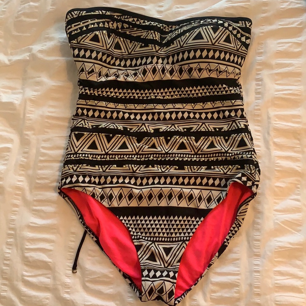 Women’s XL Bathing suit